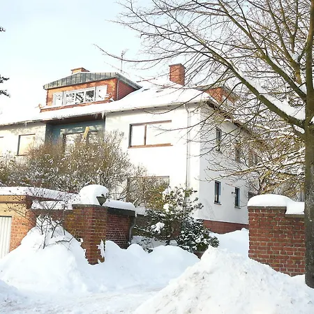 O11- Grosszuegige Im Kuenstlerhaus *