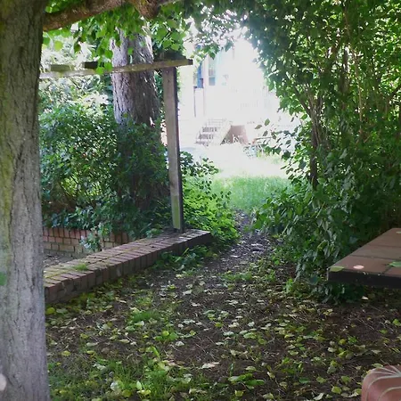 O11- Grosszuegige Im Kuenstlerhaus