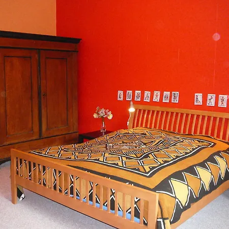 Apartamento O11- Grosszuegige Im Kuenstlerhaus Lichtenfels-Sachsenberg