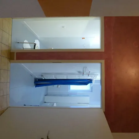 O11- Grosszuegige Im Kuenstlerhaus Apartamento