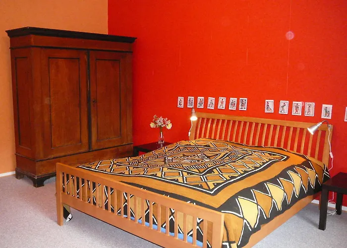 Appartement O11- Grosszuegige Im Kuenstlerhaus Lichtenfels-Sachsenberg