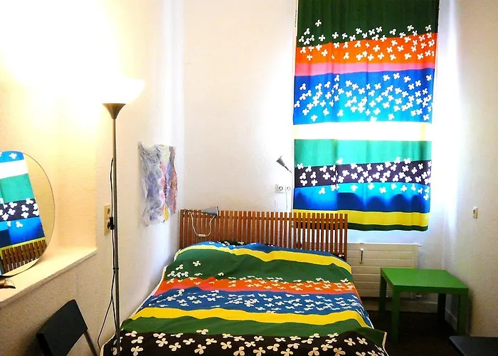 O11- Grosszuegige Im Kuenstlerhaus Lichtenfels-Sachsenberg